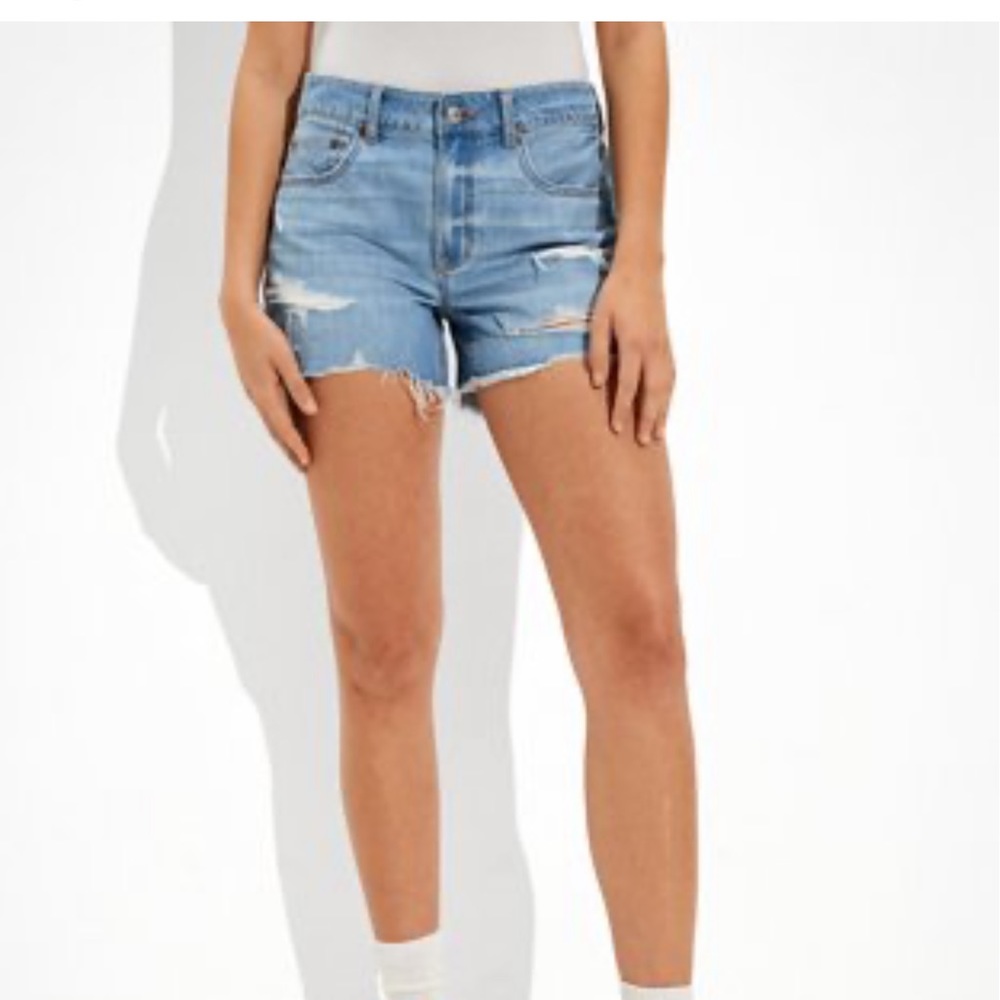 AE AEO American Eagle Tomgirl Short size 8